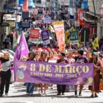 Por aborto, fim da escala 6×1, comida barata: mulheres saem às ruas no 8M